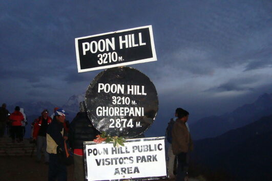 1024px-Poon_Hill