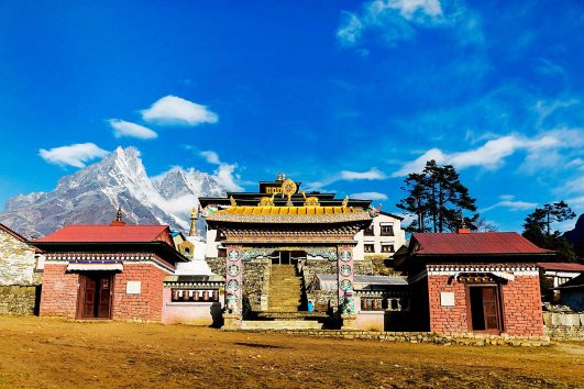 01-everest-base-camp-trek-day-4-visiting-tengboche-monastery