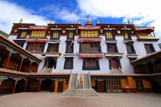 Drepung-Monastery-in-Lhasa